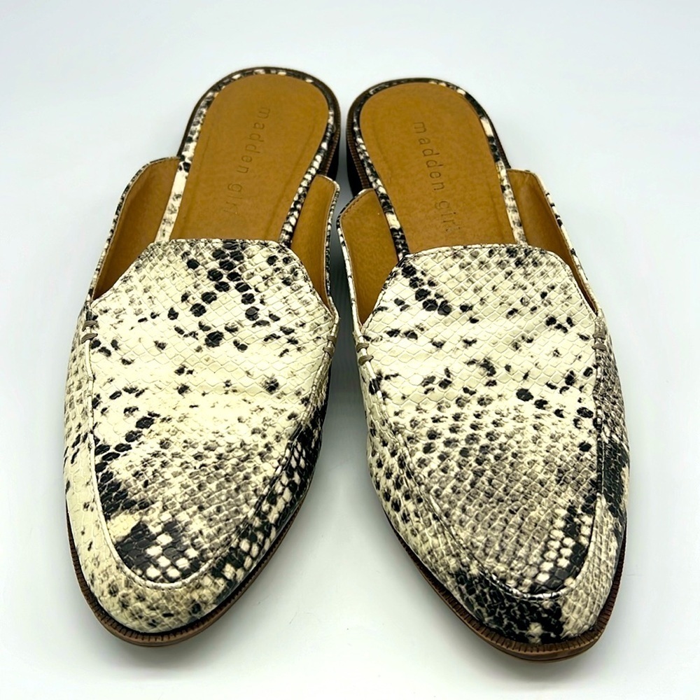Steve Madden - Snake Print Faux Leather Pointed Toe Slip On Mules Size 7